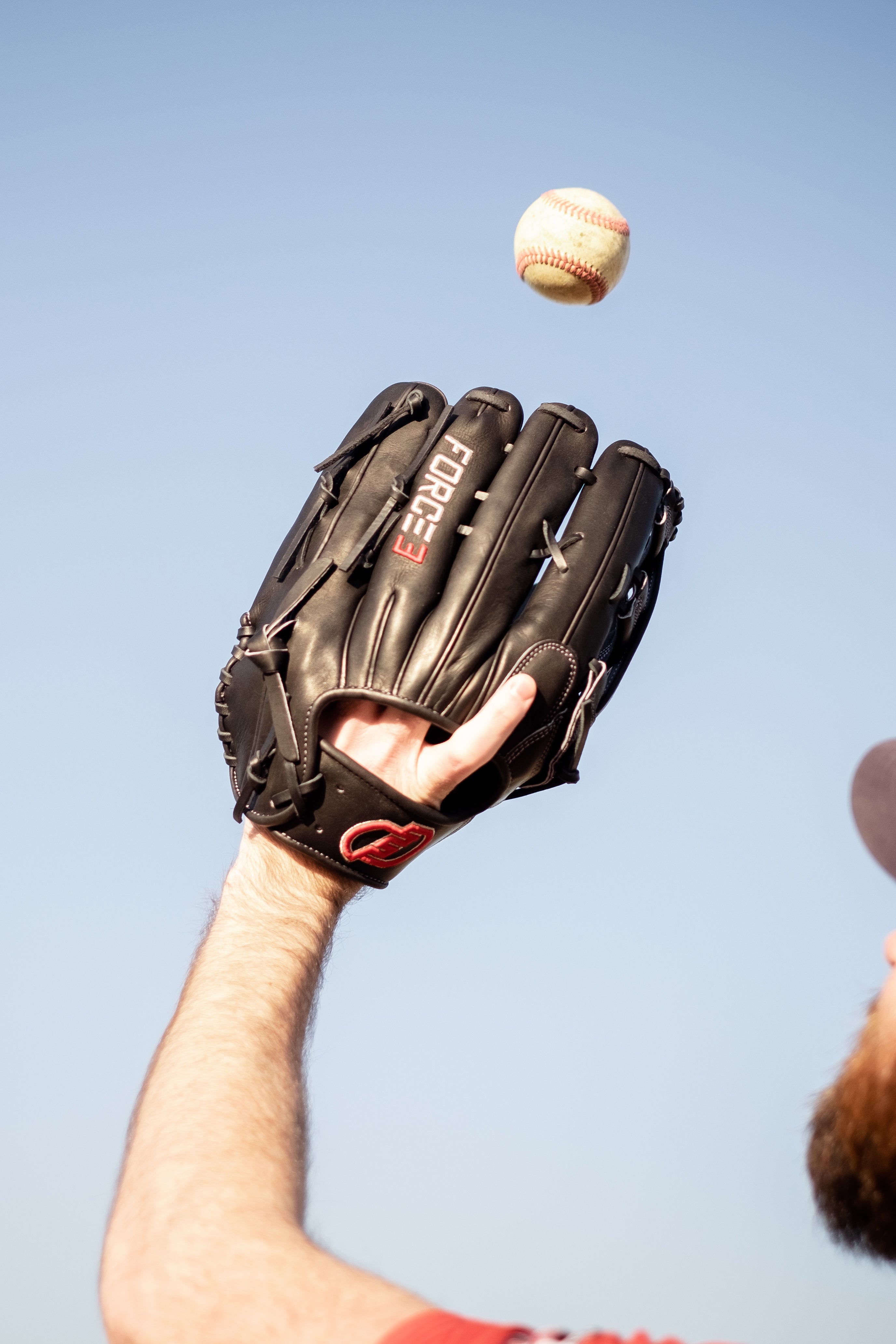 FORCE3 ELITE Series Outfielder's Glove - Black