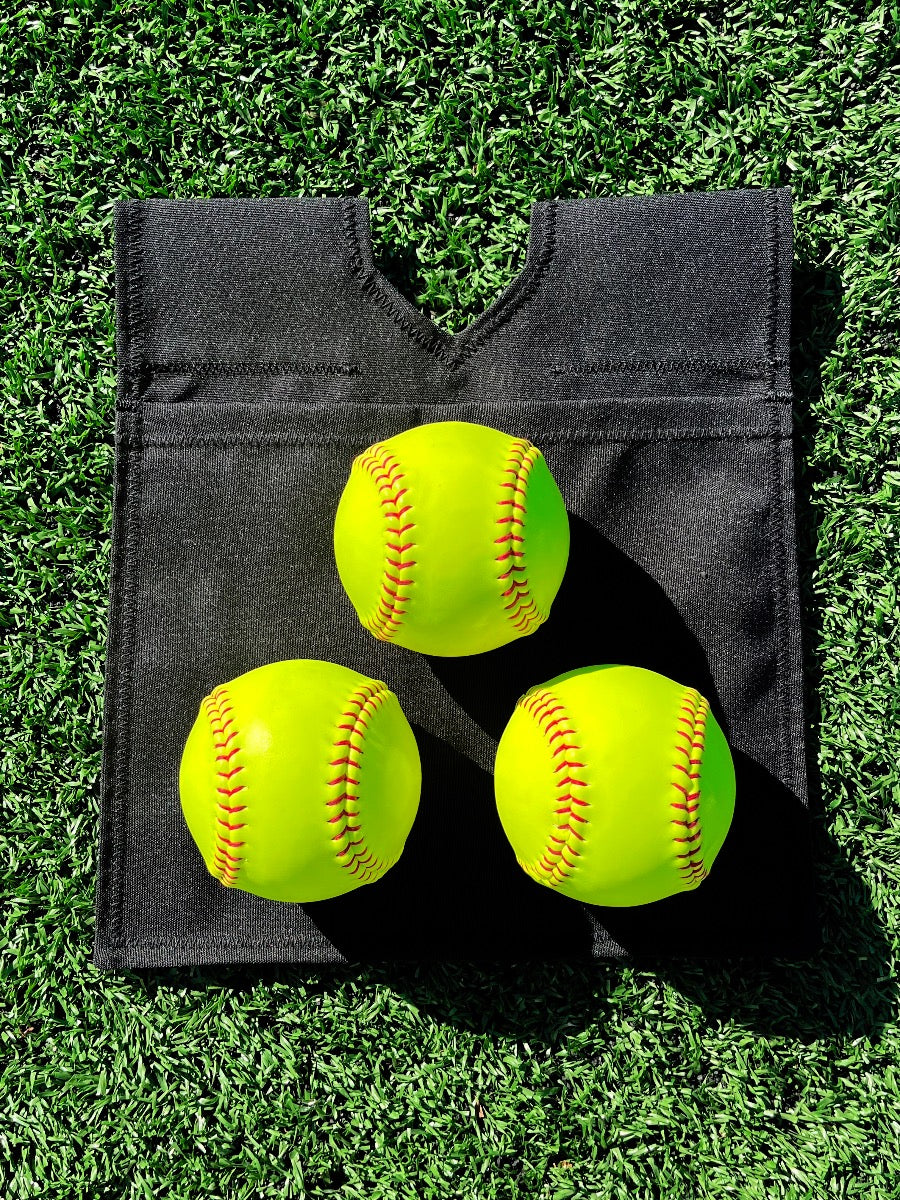 FORCE3 Dry-Lo Umpire Ball Bag - Black